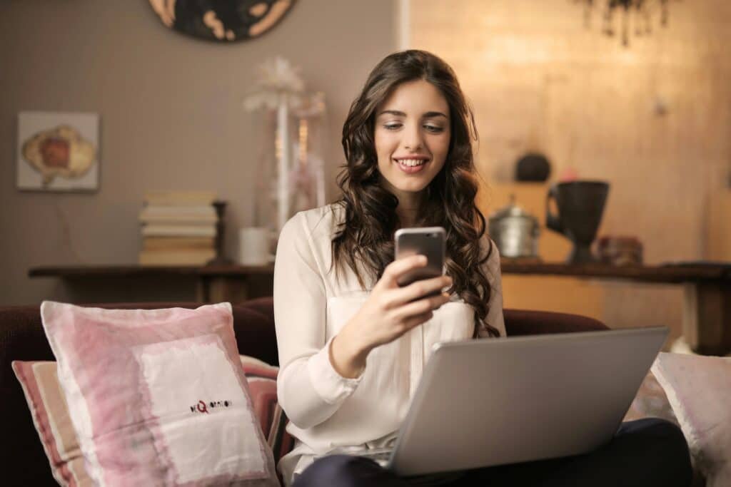 How to Make Your First $500 From Blogging in 2025